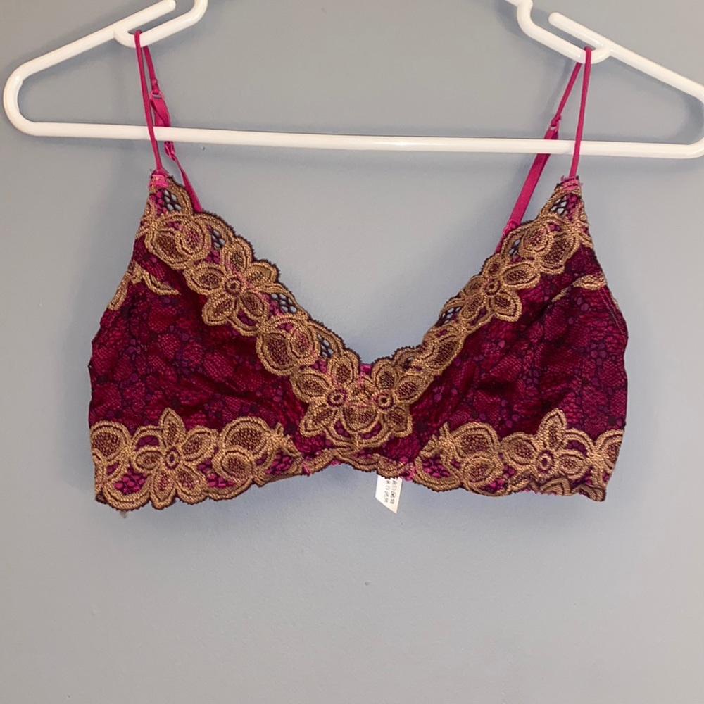 urban outfitters bralette